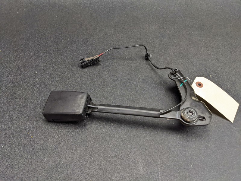 Front Left Seat Belt Buckle 2018 Ford Ecosport GN15-B61209-AFW 2019 2020