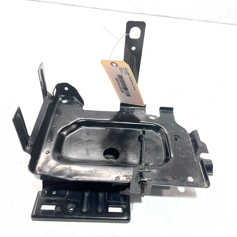 2018 2019 GMC TERRAIN BATTERY BOX TRAY HOLDER BRACKET SUPPORT OEM