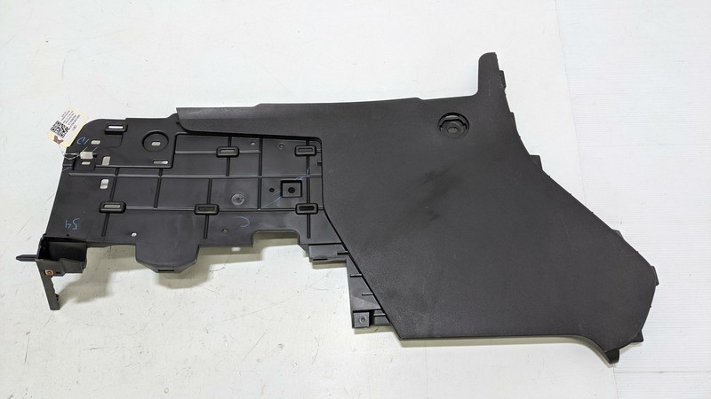 Center Console Rear Right Trim Panel 2020 Chevrolet Equinox 84500310 2018 2019