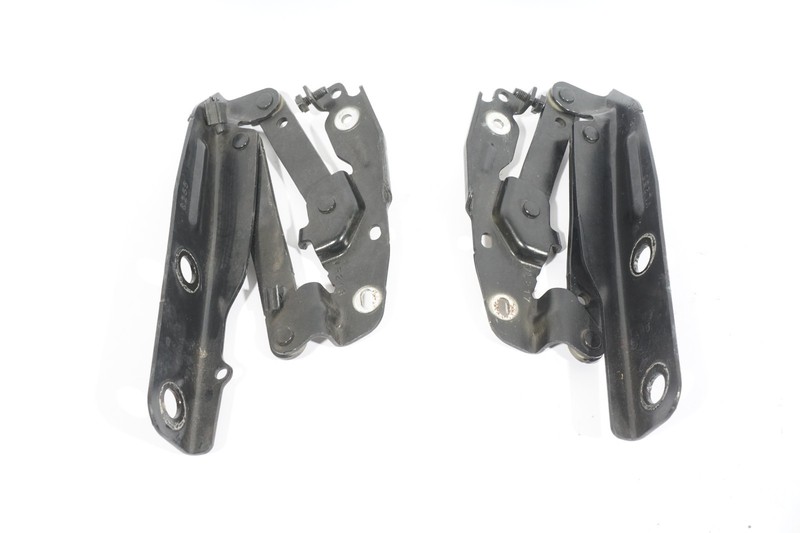 2014 - 2020 DODGE GRAND CARAVAN LEFT AND RIGHT HOOD BONNET HINGES OEM