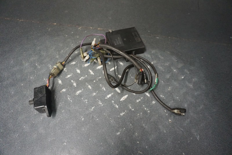 1999-2000 ZR 440 SNO PRO Arctic Cat OEM Electronic Control CDI Unit Module Box