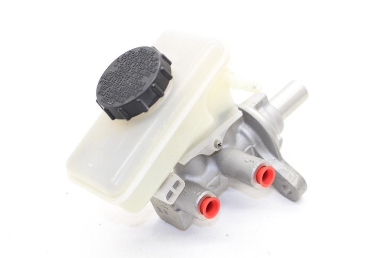 Brake Master Cylinder Fits 16-23 MAZDA MX-5 MIATA