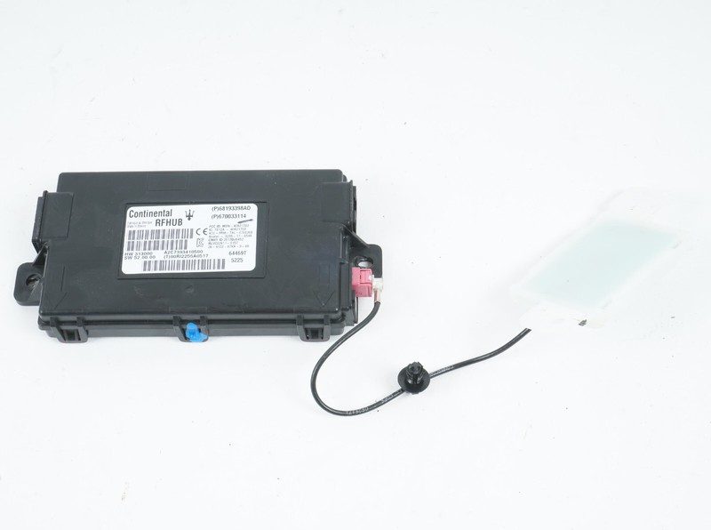 2014 - 2017 MASERATI QUATTROPORTE PASSIVE ENTRY CONTROL MODULE ECU OEM