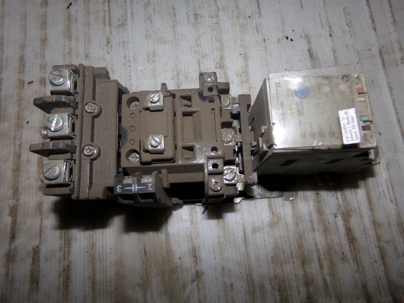 Allen Bradley 592-EC1AC Overload Relay Devicenet Module *FREE SHIPPING*
