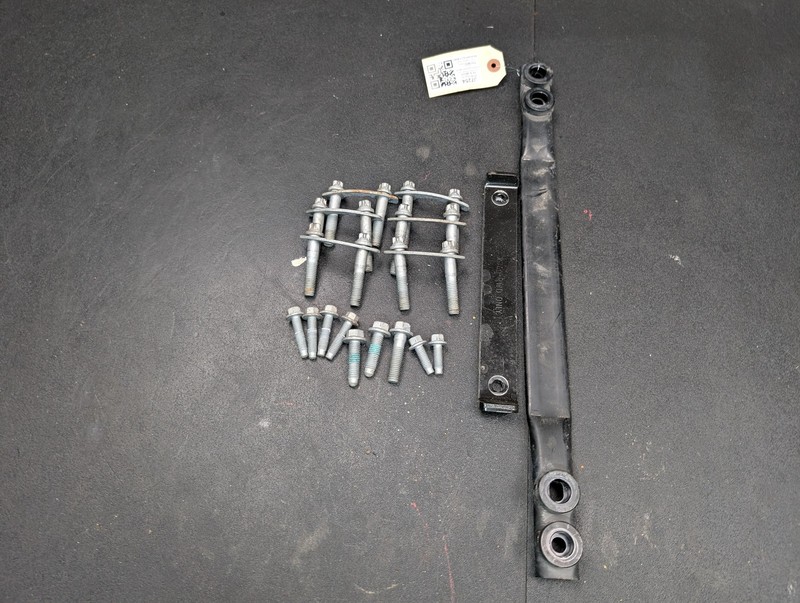 Drive Shaft Bolts & Bracket Set 2018 Jaguar XE S 2019