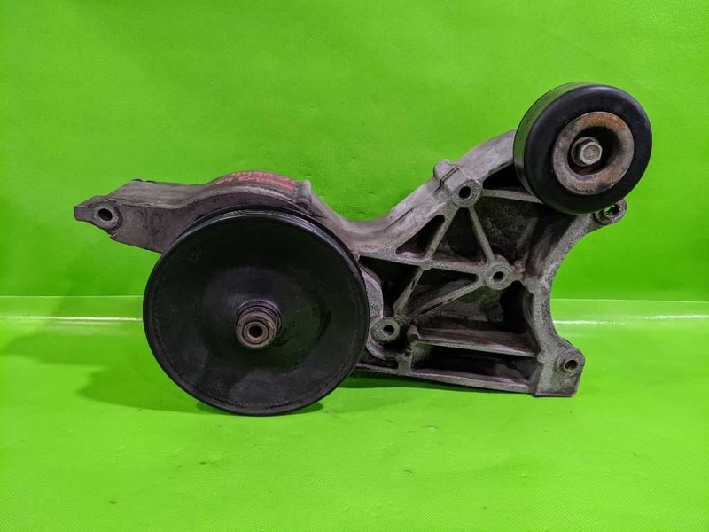03-16 EXPRESS VAN 2500 POWER STEERING PUMP W/BRACKET OEM 4490-21