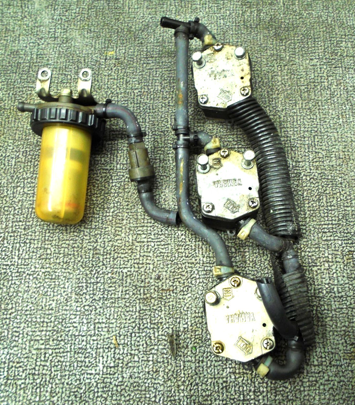 FUEL PUMP (3) w WATER SEPERATOR ASSY 6E5-24410-10-00 YAMAHA 1999-2001 200-250HP