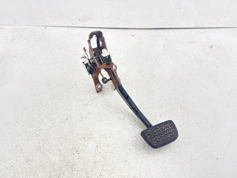 2010-2015 Toyota Prius Brake Pedal Assembly OEM