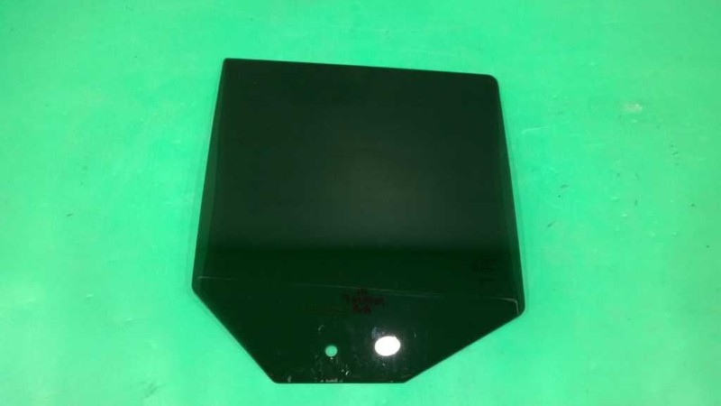 07-17 PATRIOT PASSENGER RIGHT REAR WINDOW DOOR GLASS 3236-43