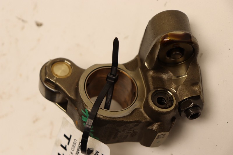 2008-2017 FREIGHTLINER CASCADIA DETROIT DD15 DIESEL ROCKER ACTUATOR ARM OEM