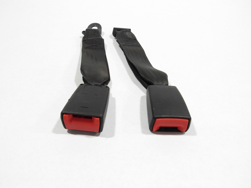 02-06 Maserati Coupe GT 2004 Rear Right Left Seat Belt Buckle Set 2 PCS ;