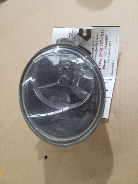 Passenger Corner/Park Light Fog-driving Bumper Mounted Fits 07-11 EOS 191665