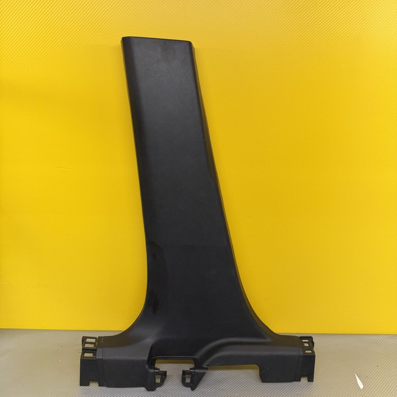 2024-2025 NISSAN ROGUE LEFT DRIVER SIDE LOWER B PILLAR TRIM COVER PANEL OEM