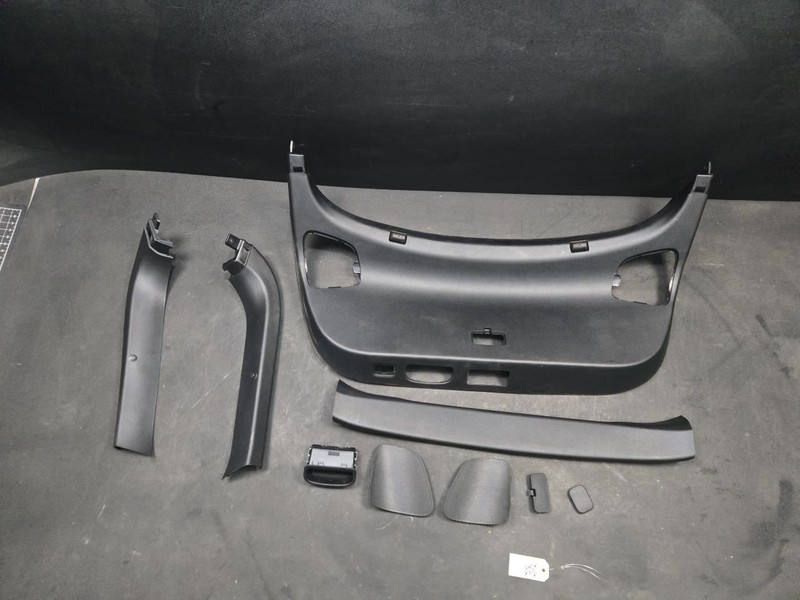 Trunk Liftgate Trim Panels Set 2022 Kia Stinger 81750-J5000 2018 2019 - 2023