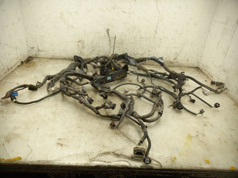 05 TOYOTA SEQUOIA 4.7L ENGINE WIRE HARNESS 2UZFE 82121-34343