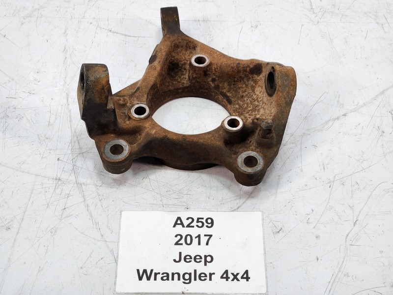 ✅ 2011-2017 OEM Jeep Wrangler Front Left Driver Side Wheel Hub Spindle Knuckle *