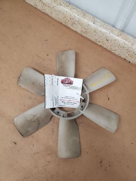 TTOYOTA 1974 Fan Blade 282056