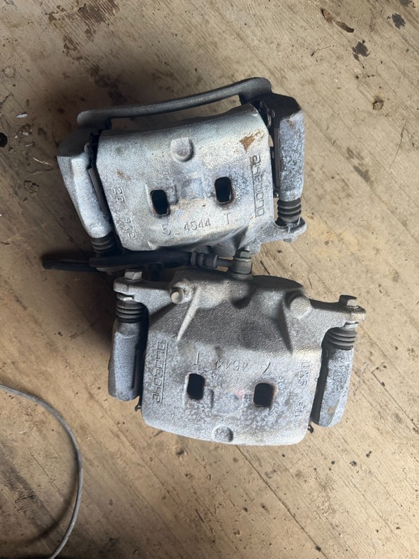 14-23 INFINITI Q50 Q60 QX50 OEM FRONT LH & RH BRAKE CALIPERS