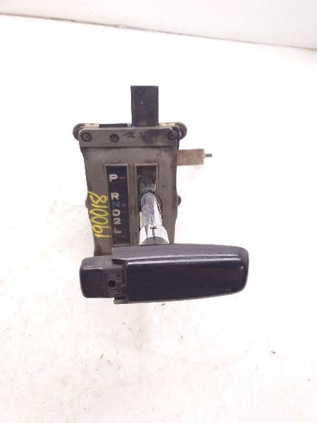 1983 TOYOTA PICKUP REGULAR CAB RWD AUTOMATIC TRANSMISSION SHIFTER