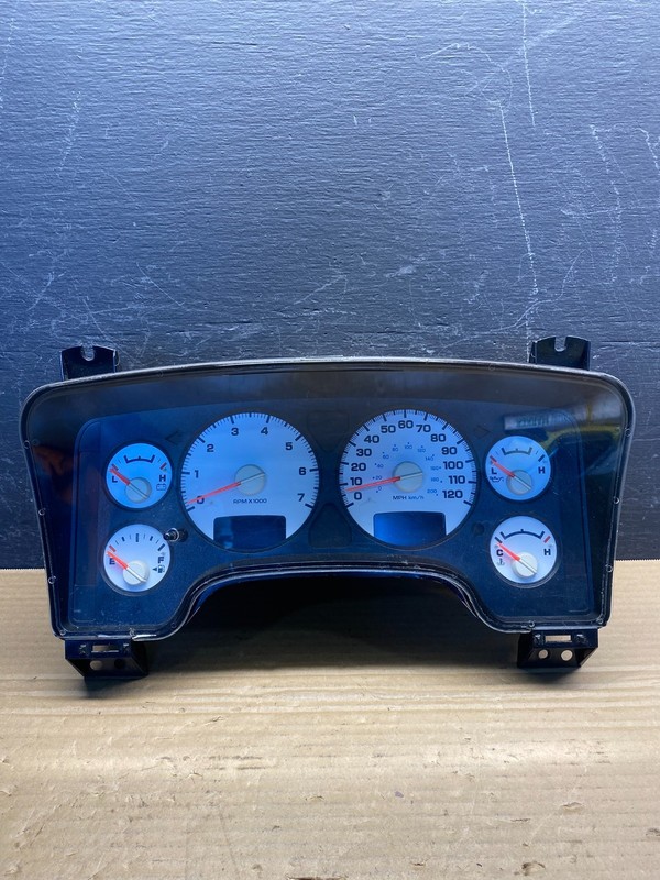 2002 Dodge Ram 1500 Instrument Speedometer Gauge Cluster OEM AE6174 DG