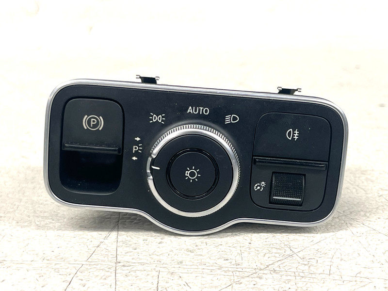⭐2019-2022 MERCEDES-BENZ A220 HEADLIGHT & PARK BRAKE CONTROL SWITCH OEM LOT2712