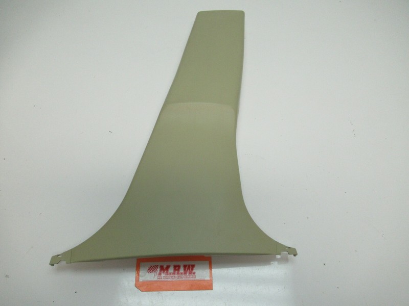 B PILLAR POST LOWER CENTER HINGE COVER PANEL RIGHT for 03-06 INFINITI G35 SEDAN