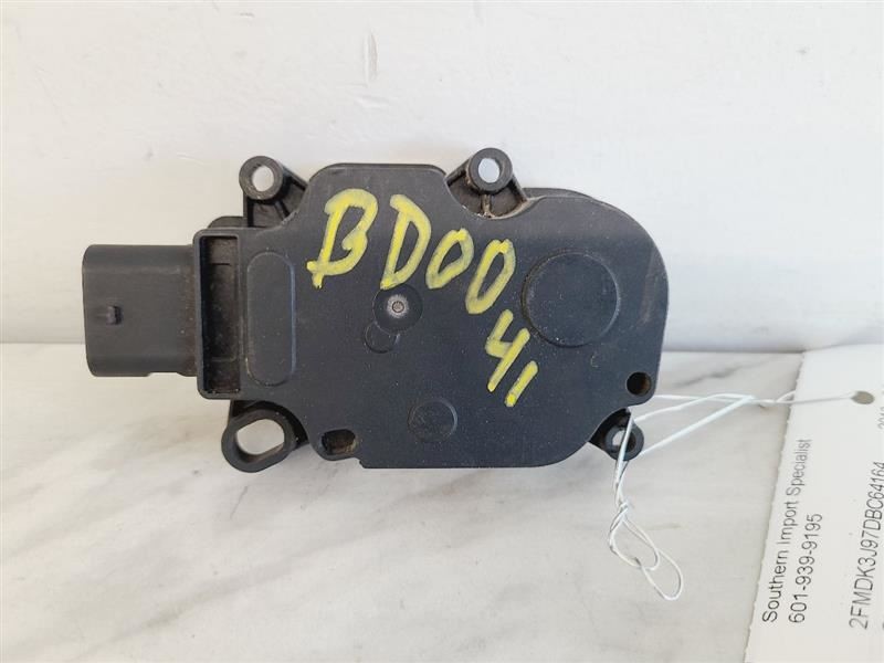 Chassis ECM Radiator Grille Shutter Actuator Motor Fits 2013 Edge 574756