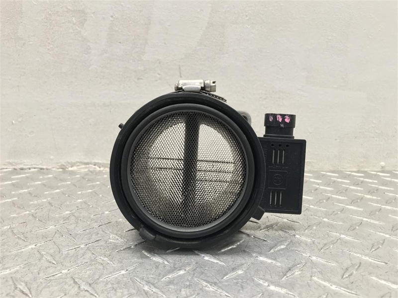 96-99 CHEVROLET SUBURBAN 1500 2500 TAHOE AIR FLOW METER SENSOR OEM 19207203