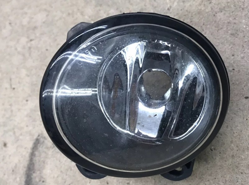 2004 - 2006 BMW X5 E53 FOG LIGHT LEFT DRIVER SIDE 63176920885 OEM