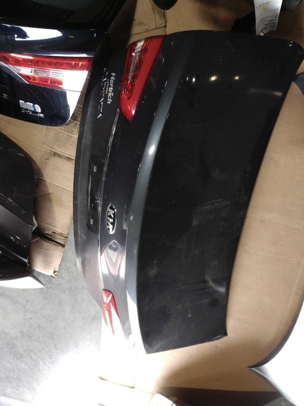 Kia Cadenza 2016 Trunk Lid Grey 692003R580 0762