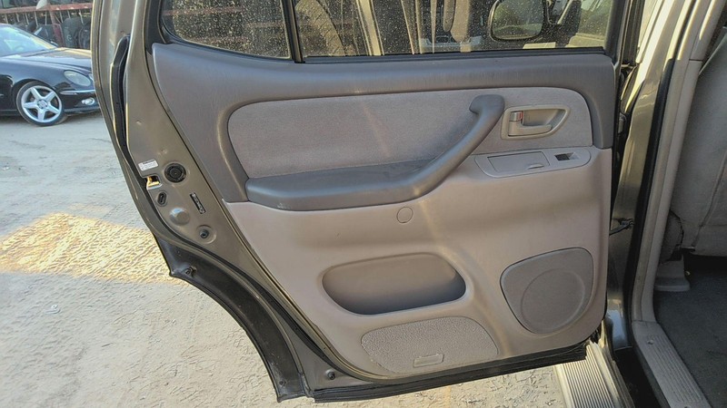 Rear Door Trim Panel TOYOTA SEQUOIA Left 06 07 08 05 04 03 02 01