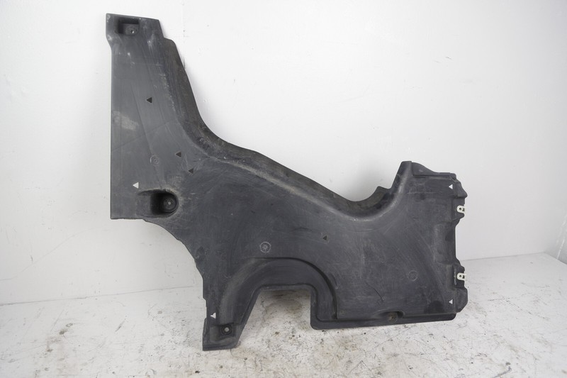 17-22 BMW M550i 540i 530i G30 REAR LEFT FLOOR UNDER BODY SPLASH SHIELD OEM