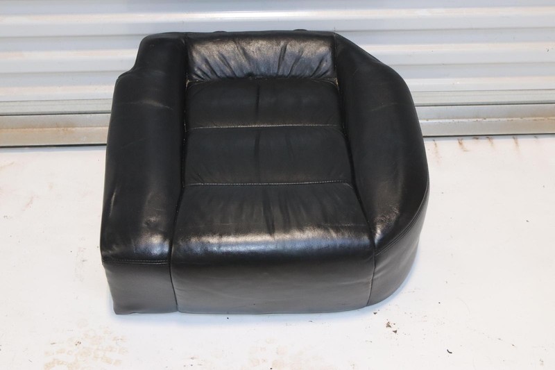2006-2010 PORSCHE CAYENNE REAR SECOND ROW LEFT SIDE SEAT LOWER CUSHION BLACK OEM