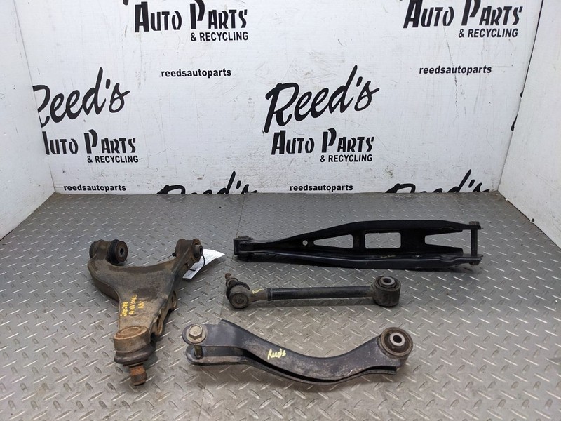 13-17 SUBARU XV CROSSTREK AWD REAR RIGHT LOWER & UPPER CONTROL ARM SET, 1132