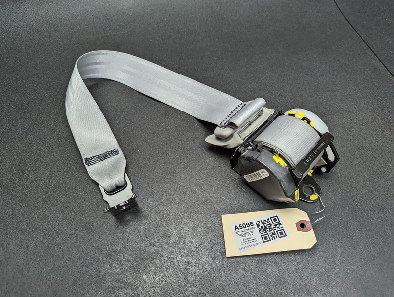 Rear Right Seat Belt Retractor 2017 Acura RDX 04824-TX4-A00ZC 2016 2018