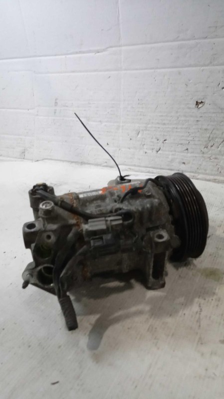 2019 Nissan Rogue Sport A/C Compressor OEM 926006MA0A 128K Miles