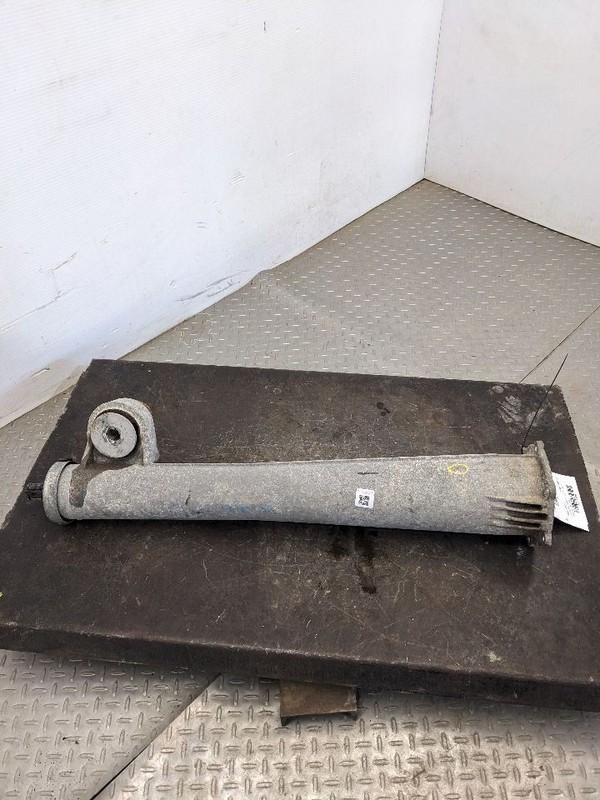 18-23 CHEVY EQUINOX AWD REAR DRIVE SHAFT TORQUE TUBE 1183588