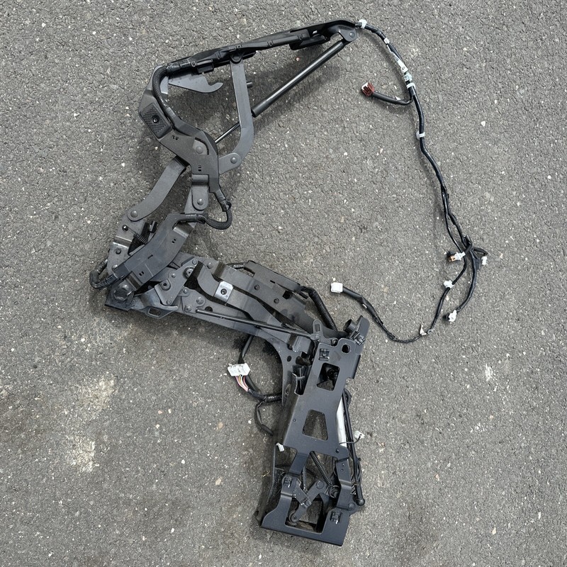 09-13 Infiniti G37 Convertible OEM Rear Left Trunk Hinge Linkage w/ Shock 1069