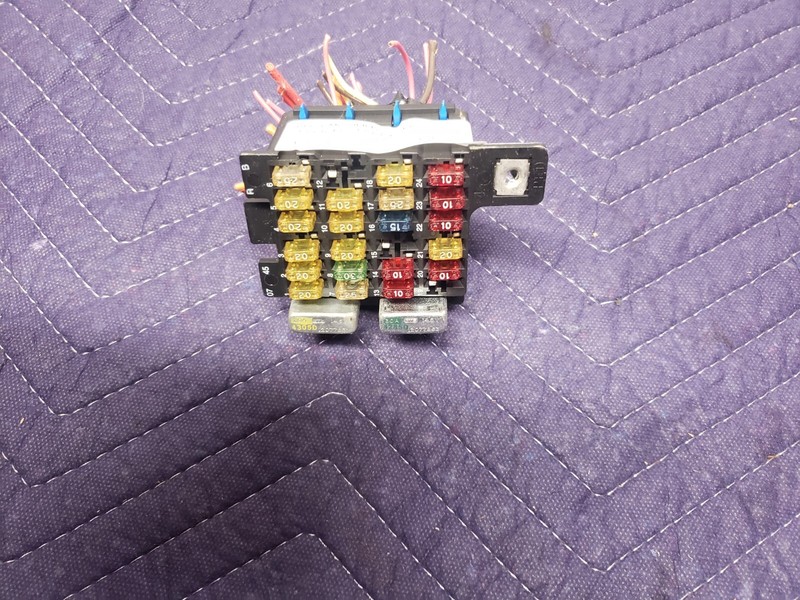 S10 BLAZER 1995 GMC Jimmy ChevyFuse Box, Cabin
