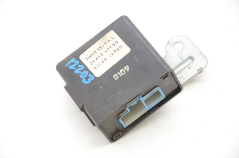 1989-1993 Nissan 240sx S13 Headlamp Timer Module 28415 40F00