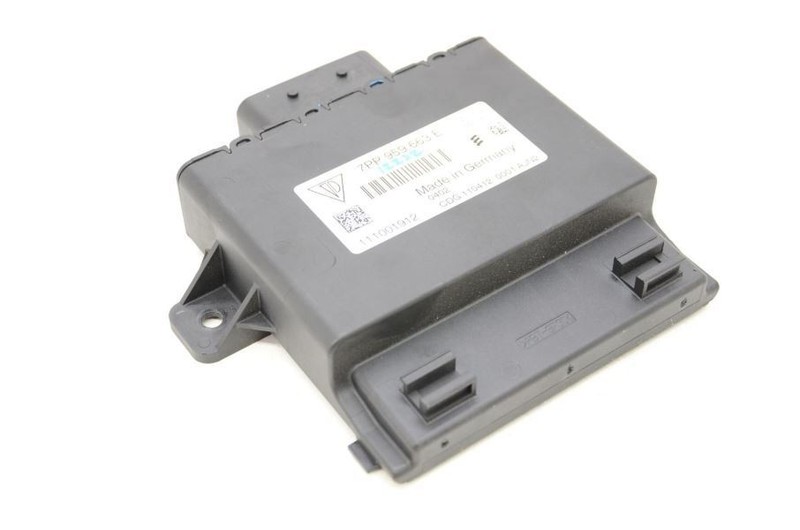2013-2016 Porsche Boxster S Voltage Module 7PP959663E