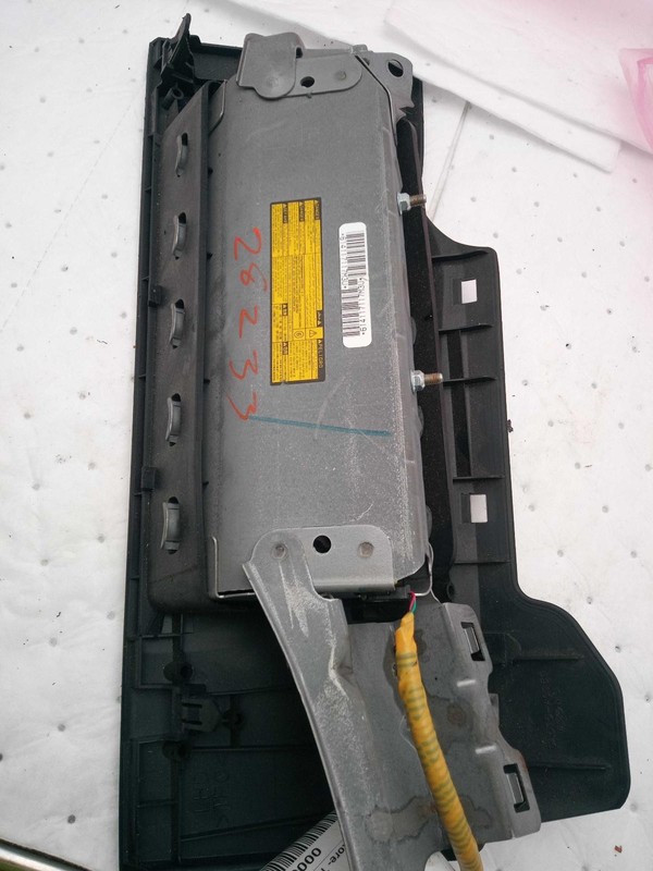 2017 Toyota Tacoma Right Instrument Panel Air Bag Silver 578475 75K Miles