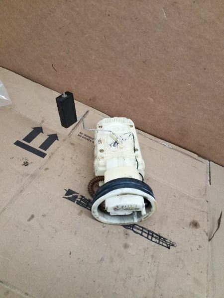 Fuel Pump Assembly Model VIN J 8th Digit 2.0L Fits 99-07 GOLF 242366