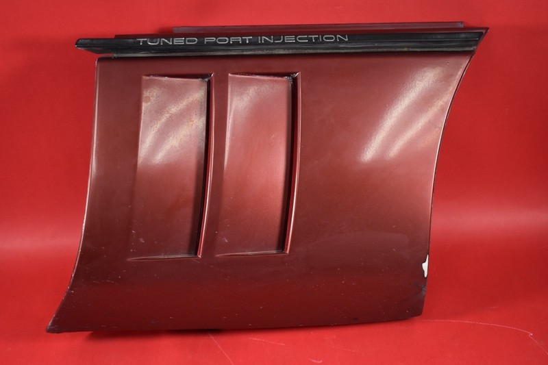 1984-1990 Chevrolet Corvette C4 Front Right Passenger Fender Panel USED 14104010