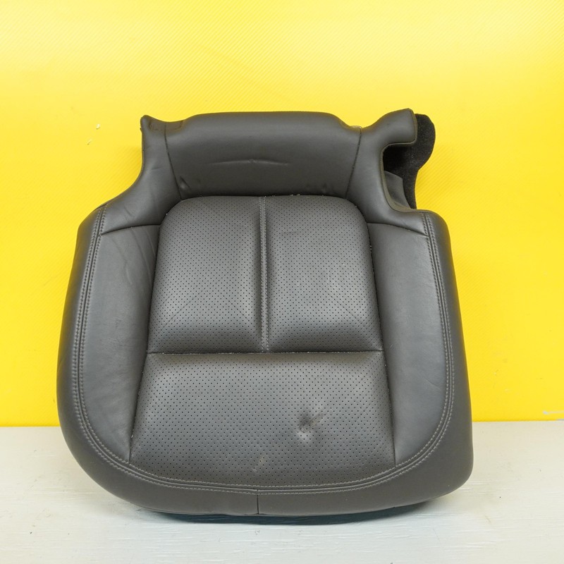 2015-2018 PORSCHE CAYENNE REAR 2ND SECOND ROW LOWER SEAT CUSHION OEM
