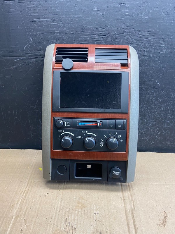2005-2009 Dodge Durango Heat AC Climate TempControl Radio Bezel ad7222 DG