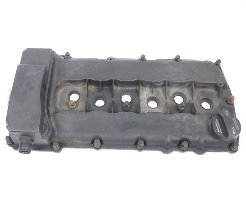 2007 - 2010 Audi Q7 Volkswagen Touareg 3.6L Valve Cover Engine Motor OEM