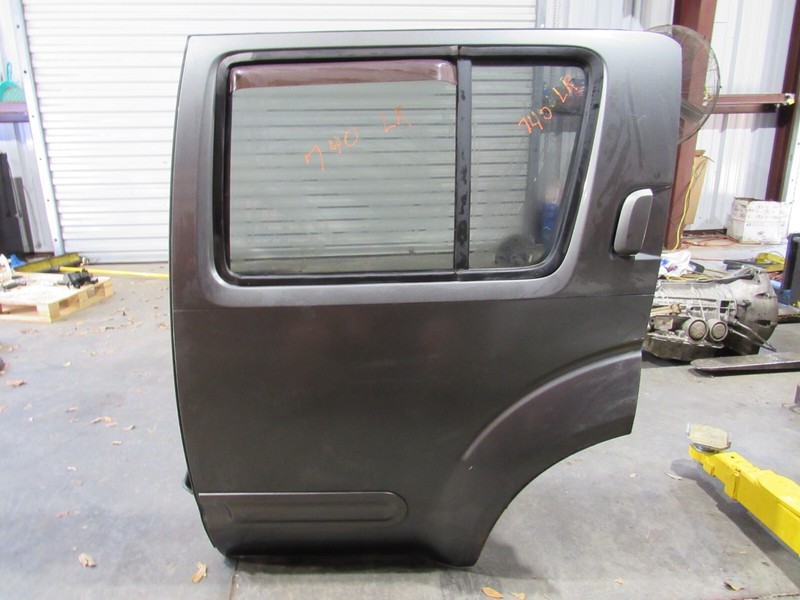 2005-2012 NISSAN PATHFINDER LEFT DRIVER REAR ELECTRIC DOOR ASSEMBLY OEM