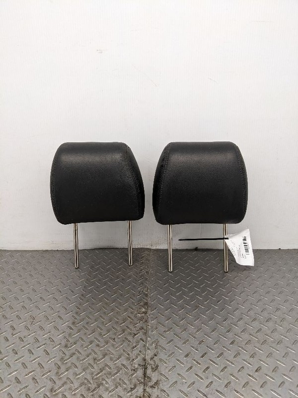 13-16 Ford Escape Front Seat Headrests Set Pair Left Right OEM 1169311