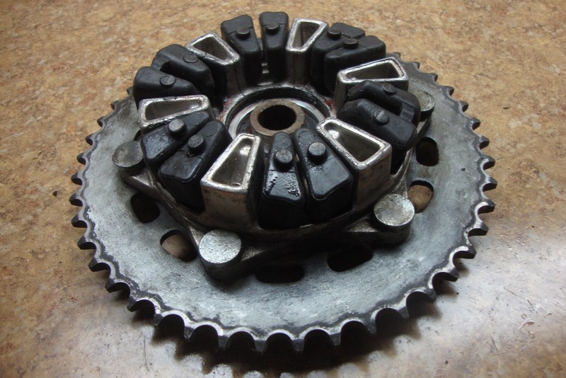 2004 Honda CBR600F4 CBR 600 F4 CBR600 Rear Back Sprocket Gear 46T 46 T Cush M6